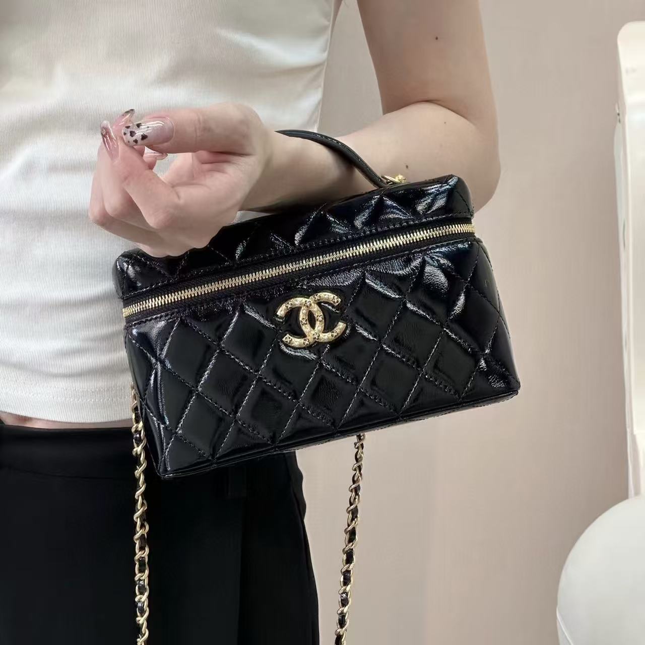 CHANE1 ダブルCチェーンバッグ【50％割引+送料無料】