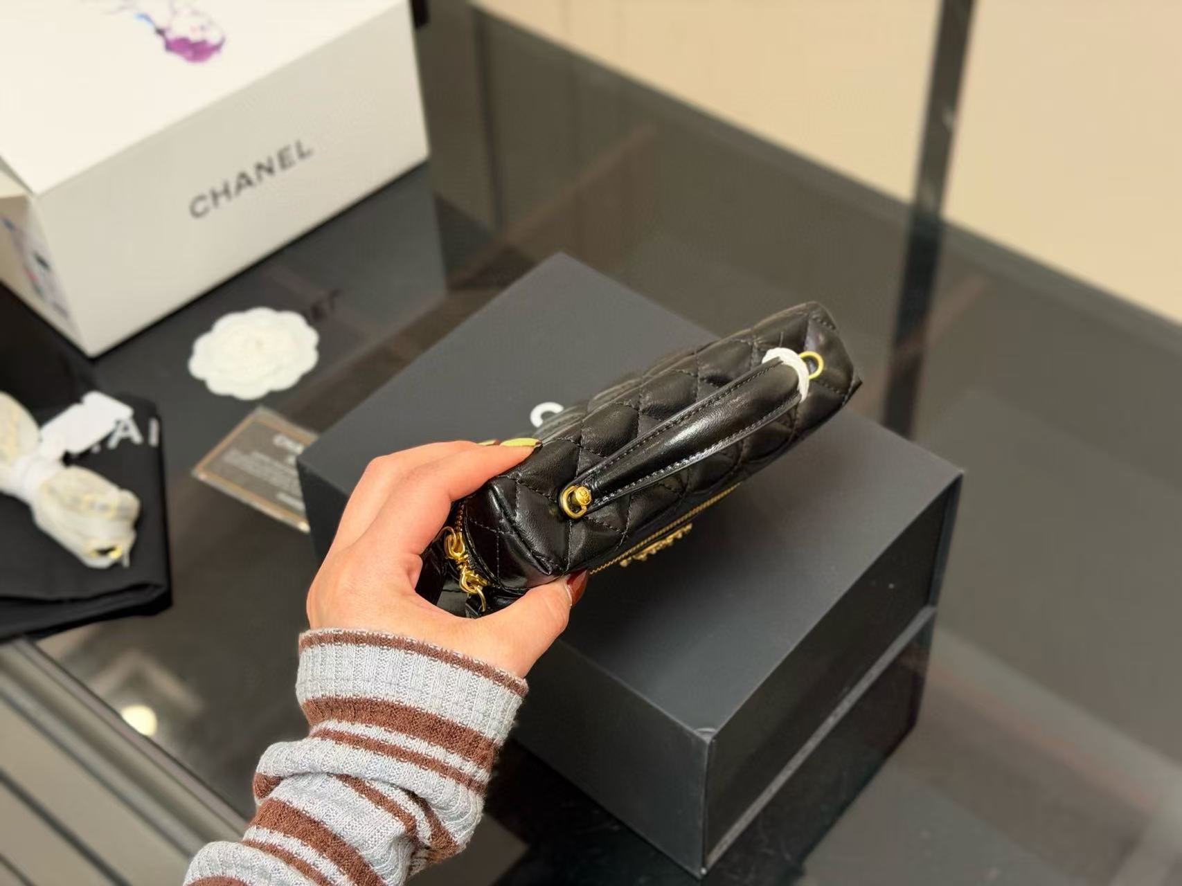 CHANE1 ダブルCチェーンバッグ【50％割引+送料無料】