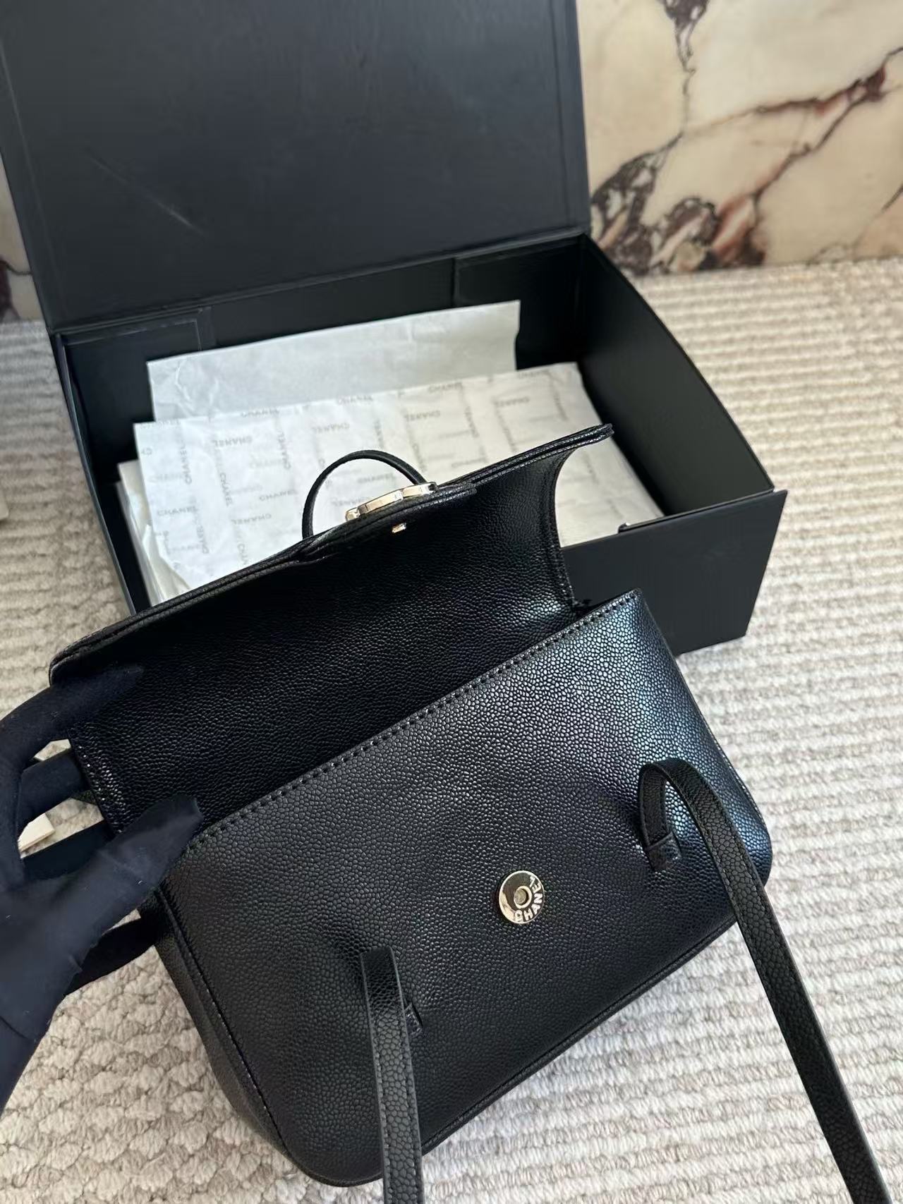 CHANE1 キャビアレザーショルダーバッグ【50％割引+送料無料】