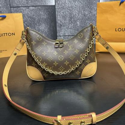 LVチェーンプリントのホーン型バッグ【50％割引+送料無料】