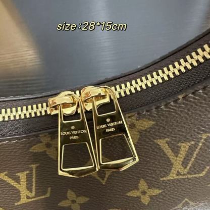 LVチェーンプリントのホーン型バッグ【50％割引+送料無料】