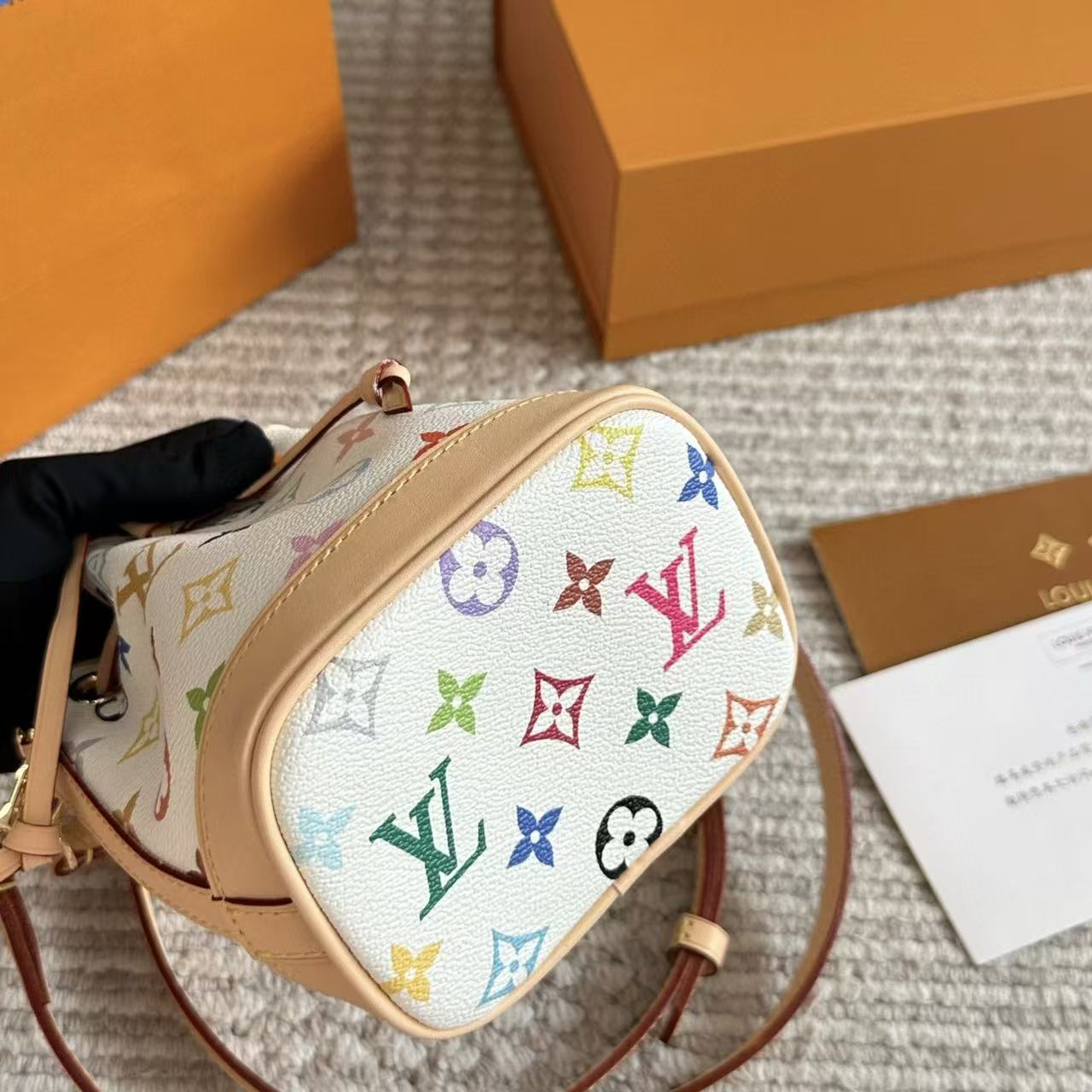 LVカラフルバケットバッグ【50％割引+送料無料】