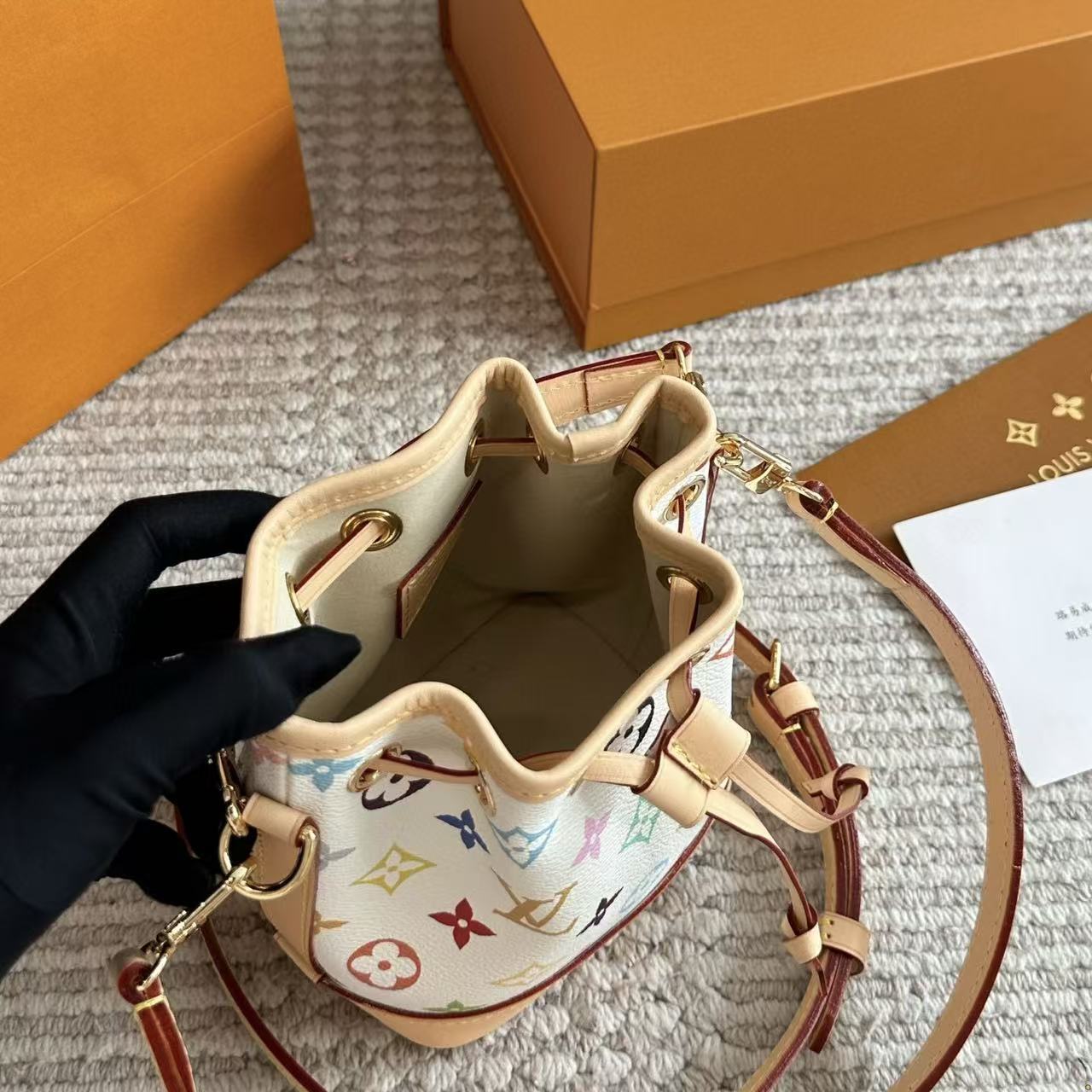 LVカラフルバケットバッグ【50％割引+送料無料】