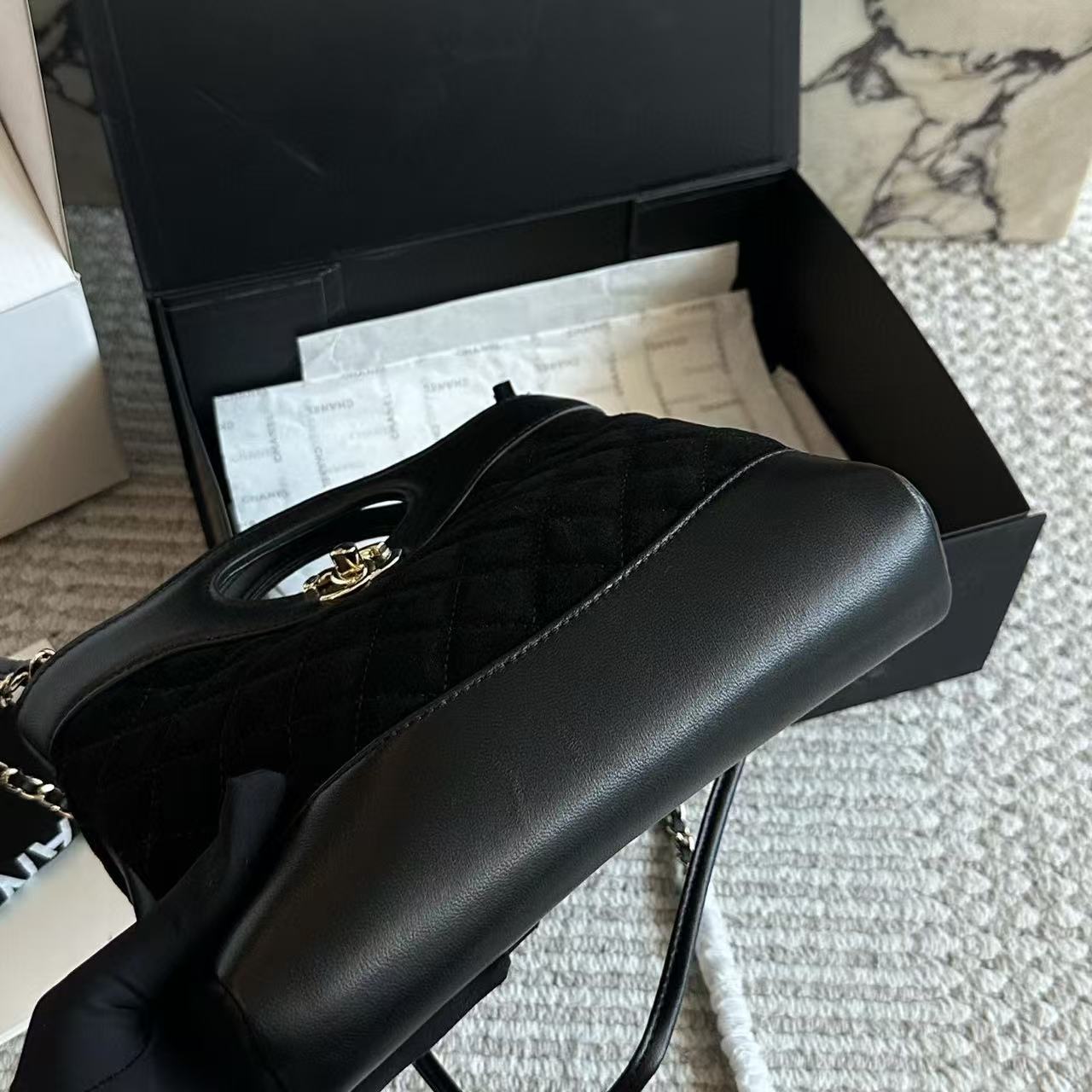 CHANE1 ディアスキンチェーンハンドバッグ【50％割引+送料無料】