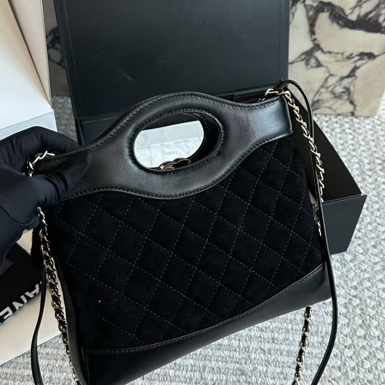 CHANE1 ディアスキンチェーンハンドバッグ【50％割引+送料無料】