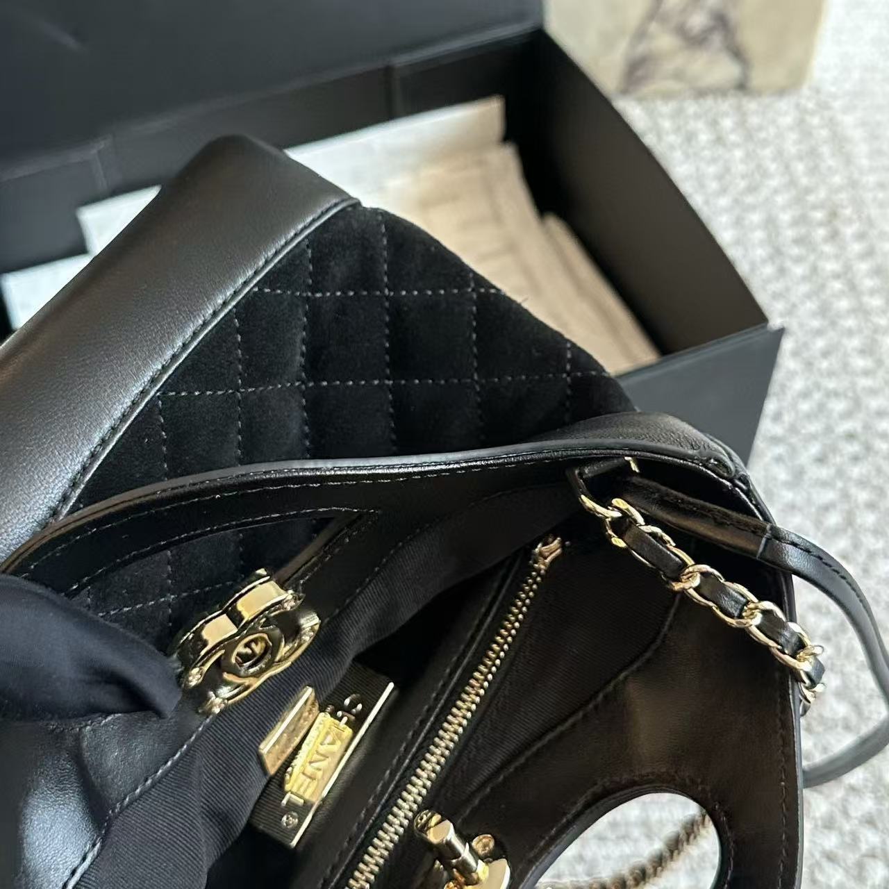 CHANE1 ディアスキンチェーンハンドバッグ【50％割引+送料無料】