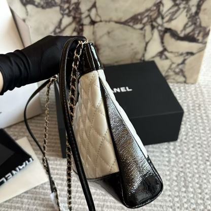 CHANE1 チェーンレザーハンドバッグ【50％割引+送料無料】