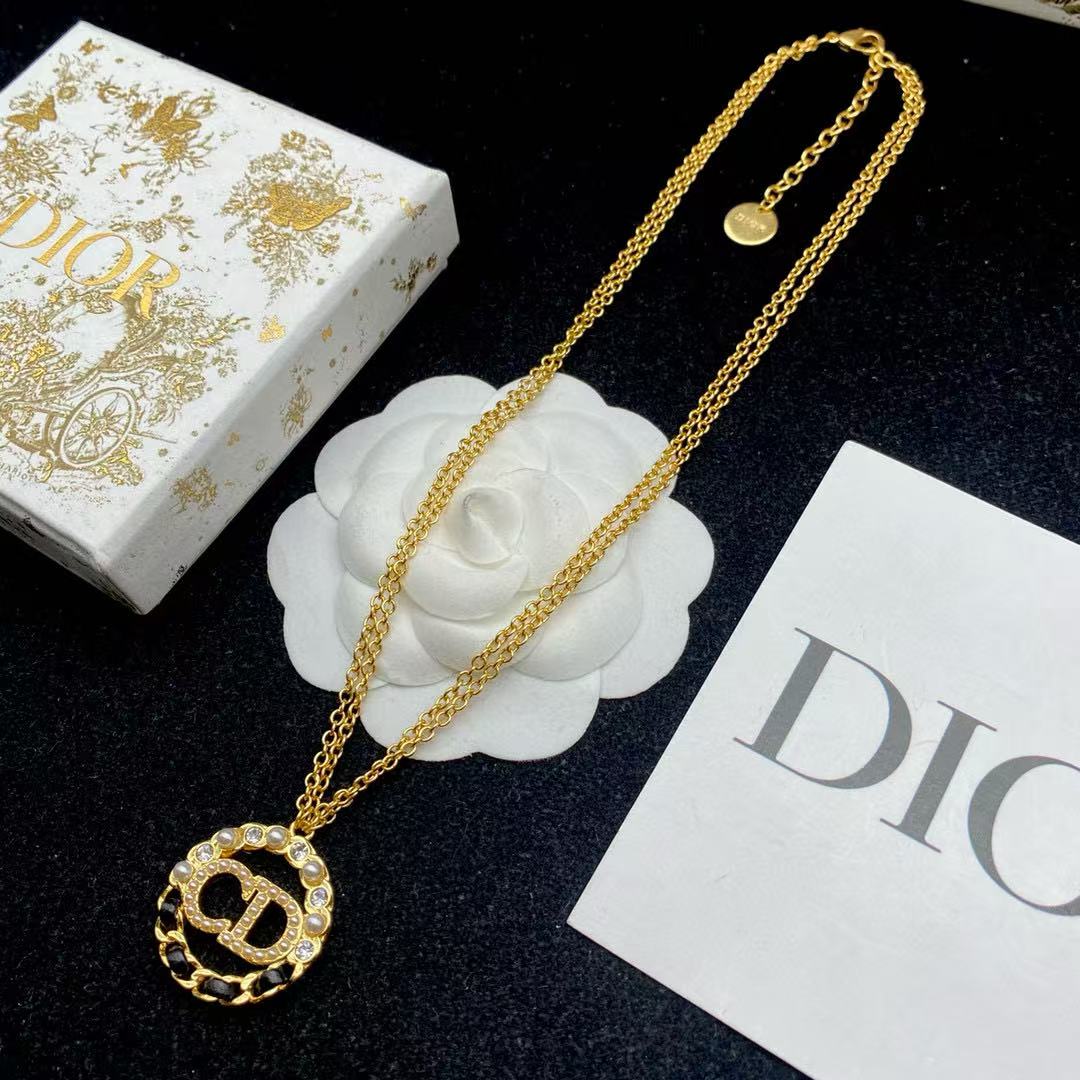 DI0RCD パールイヤリング + ブローチ + ブレスレット + ネックレス 4点セット【50％割引+送料無料】