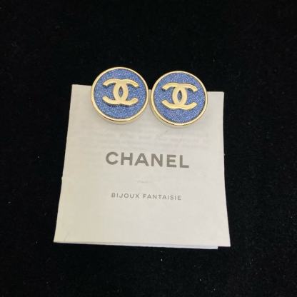 CHANE1 ブルー ダブルC スタッドピアス【50％割引+送料無料】
