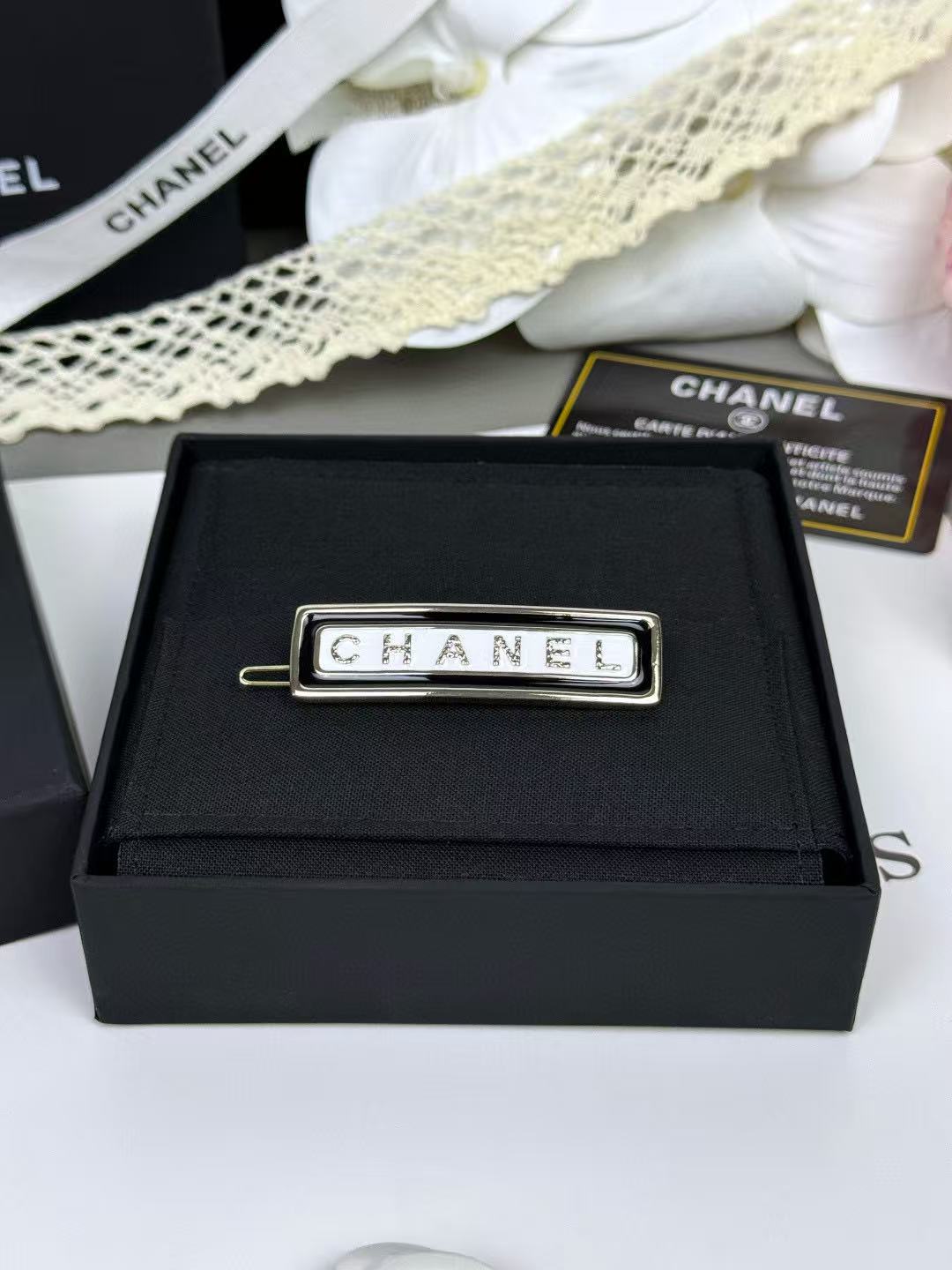 CHANE1 シンプルレターヘアクリップ【50％割引+送料無料】