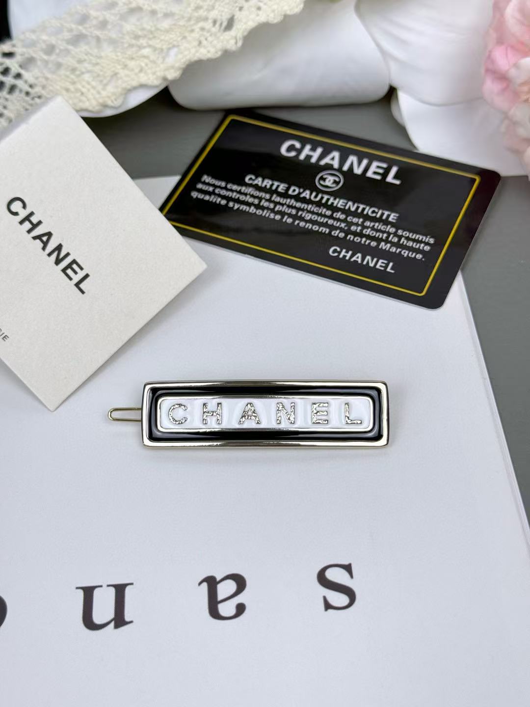 CHANE1 シンプルレターヘアクリップ【50％割引+送料無料】