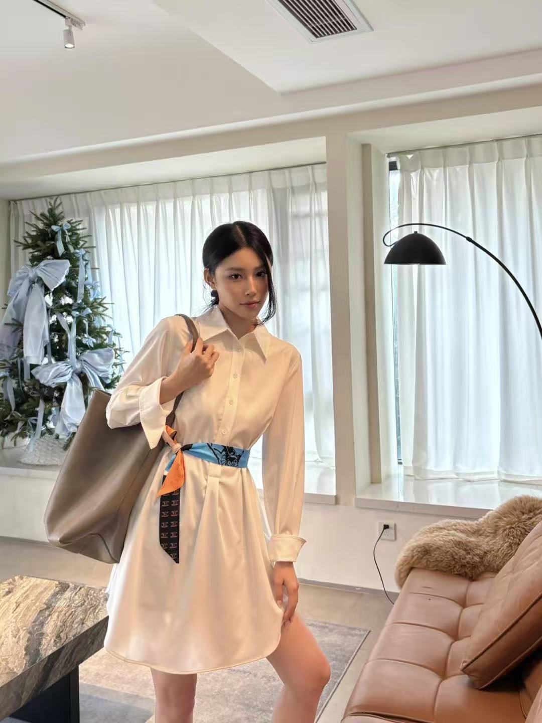 CL1NE スカーフ付き高品質ドレス【50％割引+送料無料】