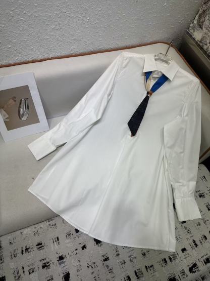 CL1NE スカーフ付き高品質ドレス【50％割引+送料無料】