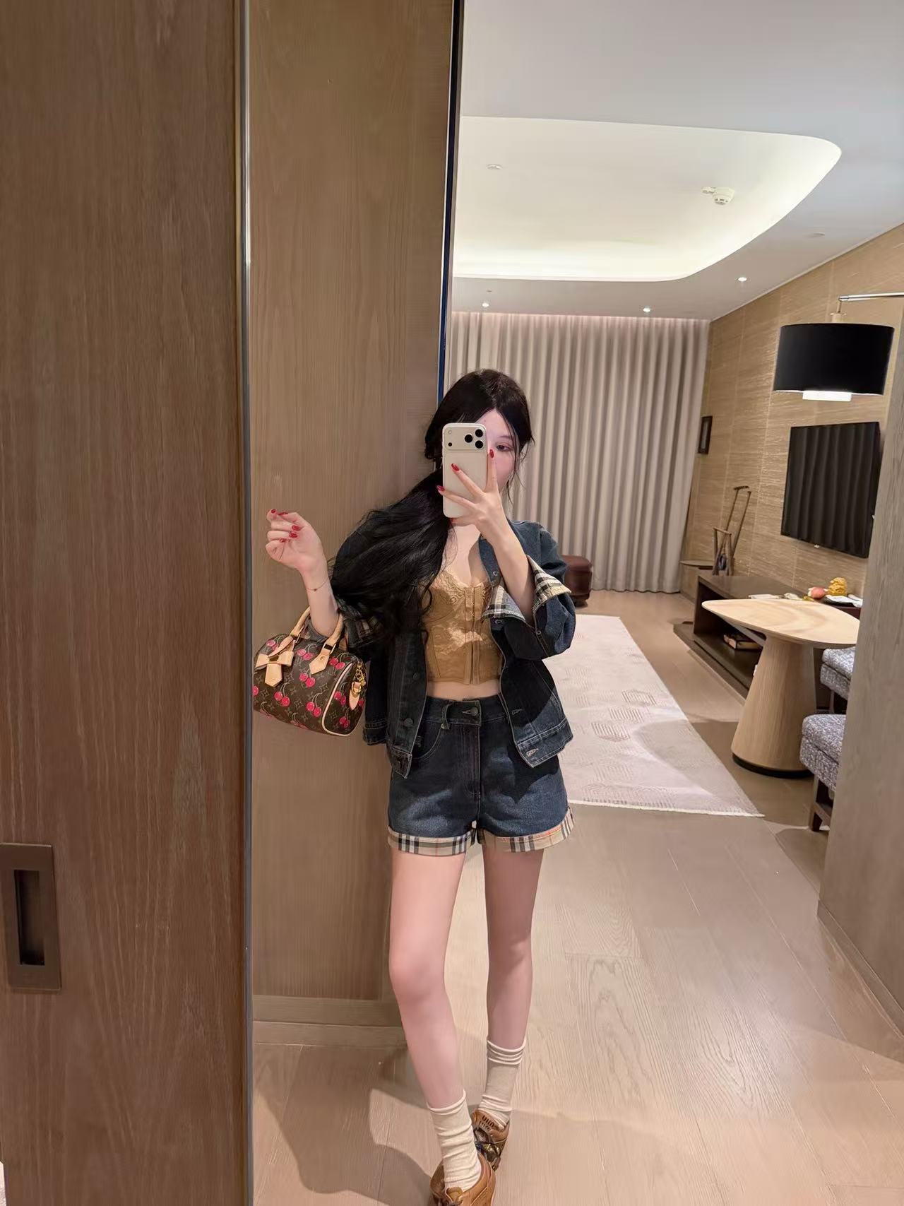 BUR8ERRY デニムジャケット＆ショーツ ツーピースセット【50％割引+送料無料】