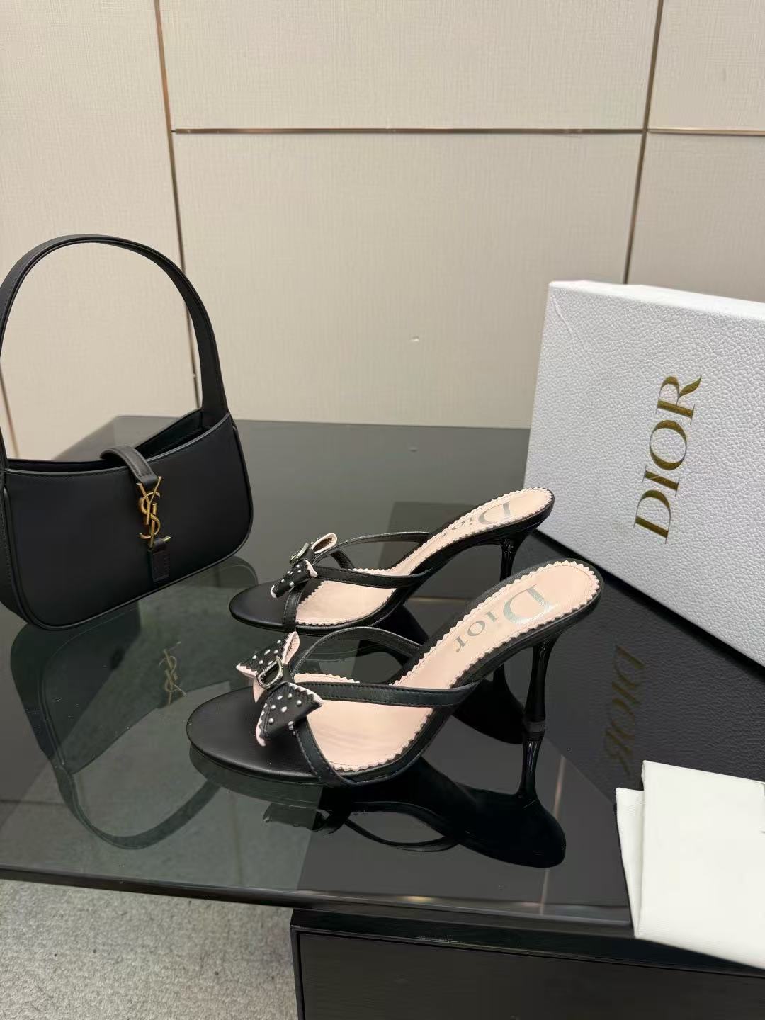 DIOR 高品質ボウタイ ラムスキン ハイヒール【50％割引+送料無料】