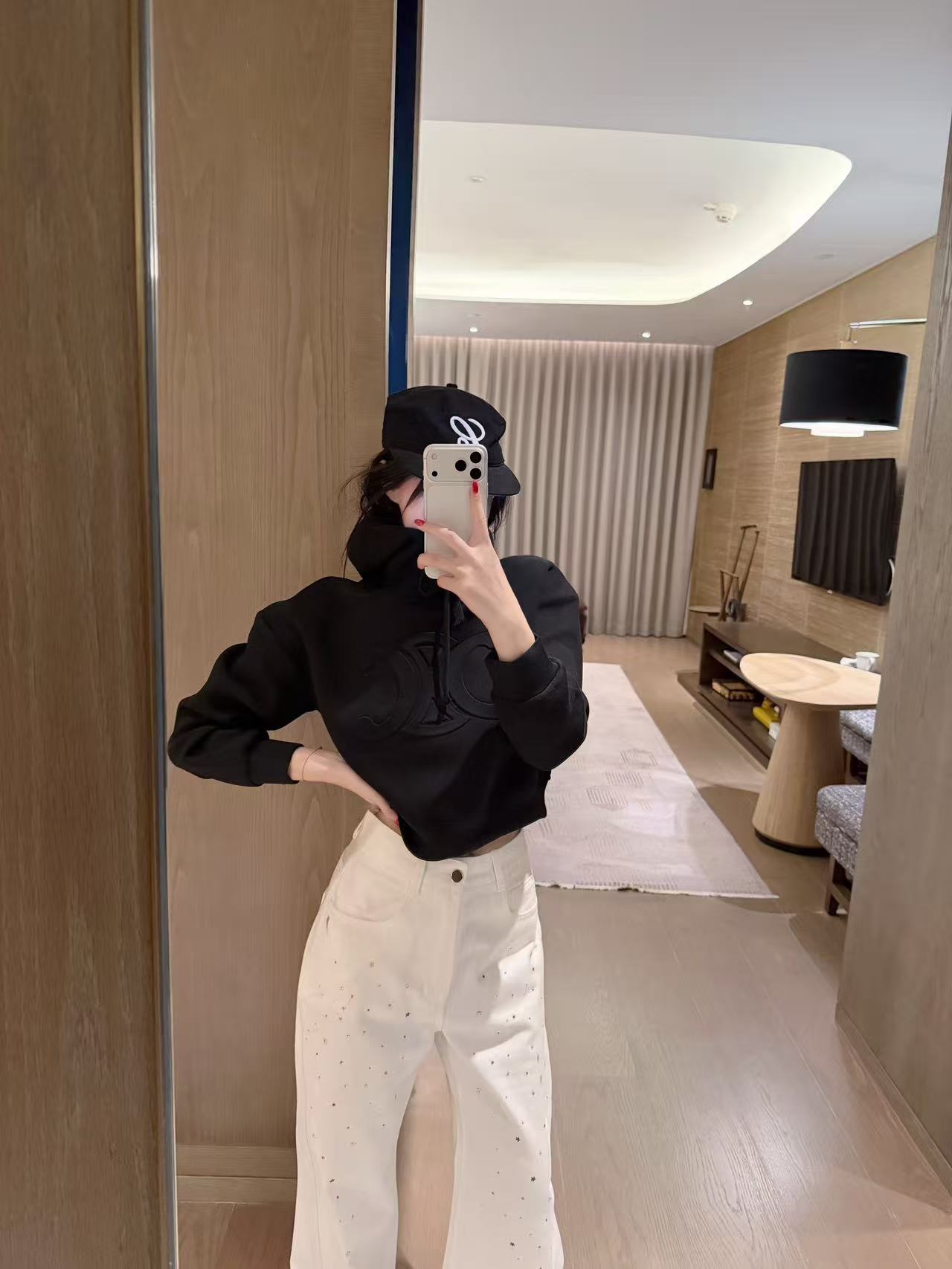 CEL1NE 凱旋門パーカー【50％割引+送料無料】