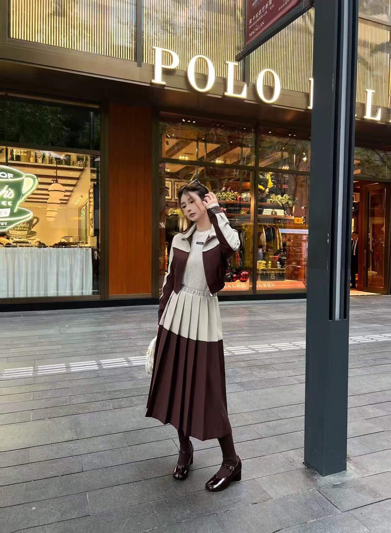 M1UM1U カラーブロックジャケット+スカート ツーピースセット【50％割引+送料無料】