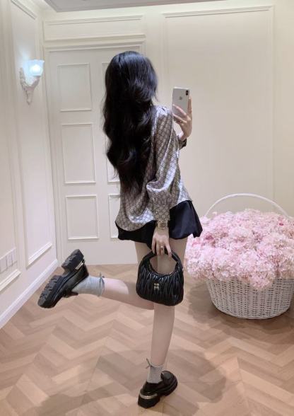 GUCC1 ジャカード ラッフル ブラウス【50％割引+送料無料】