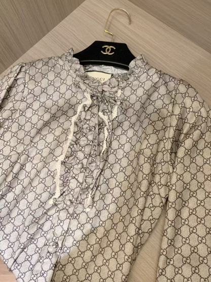 GUCC1 ジャカード ラッフル ブラウス【50％割引+送料無料】