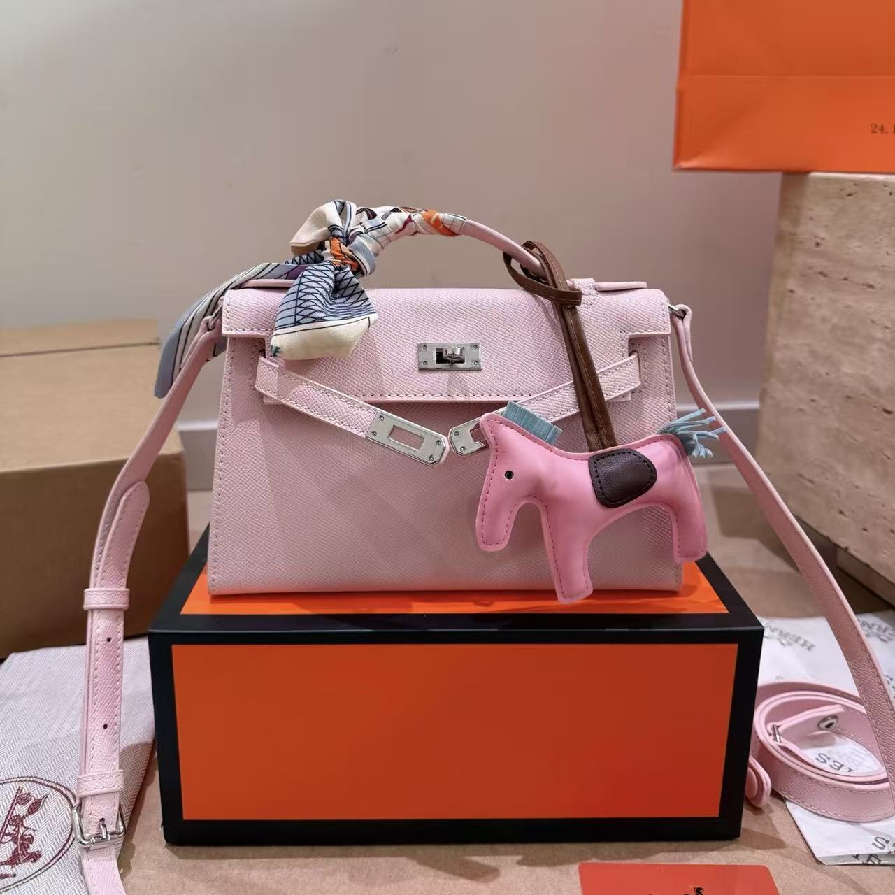 HERME5 Kellyトートバッグ【50％割引+送料無料】