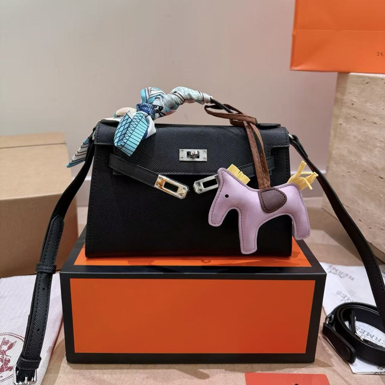 HERME5 Kellyトートバッグ【50％割引+送料無料】