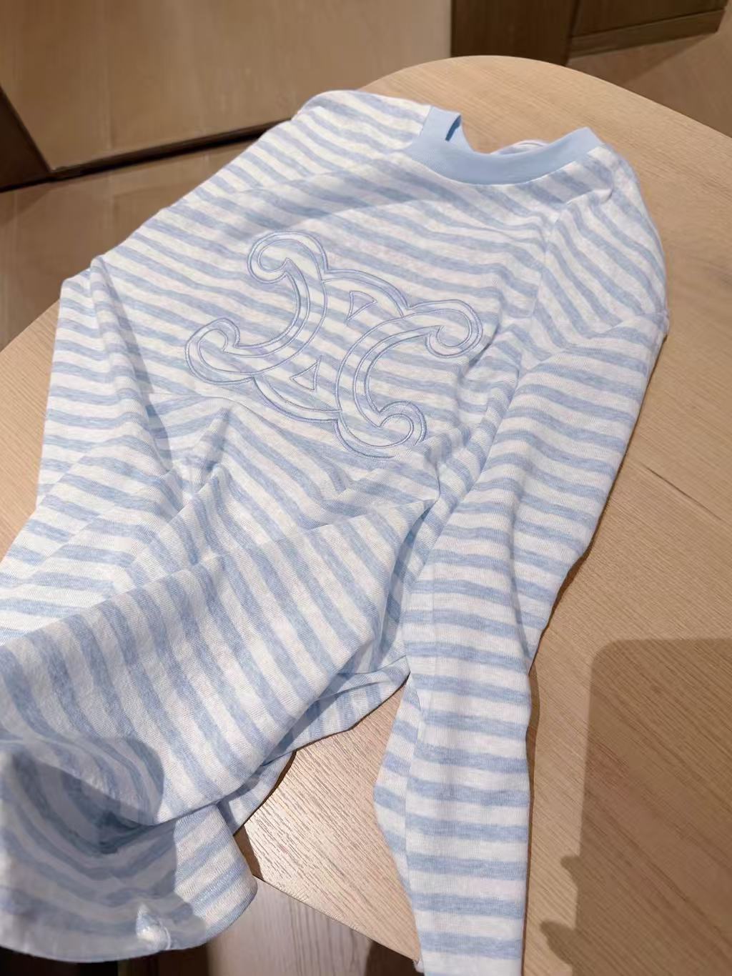 CEL1NE 凱旋門 ストライプ Tシャツ【50％割引+送料無料】