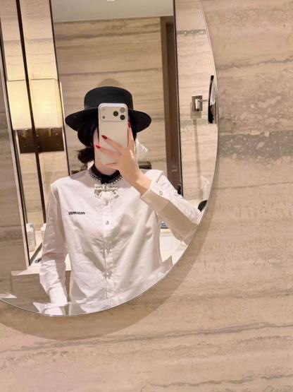 M1UM1U ボウタイ ラインストーン シャツ【50％割引+送料無料】