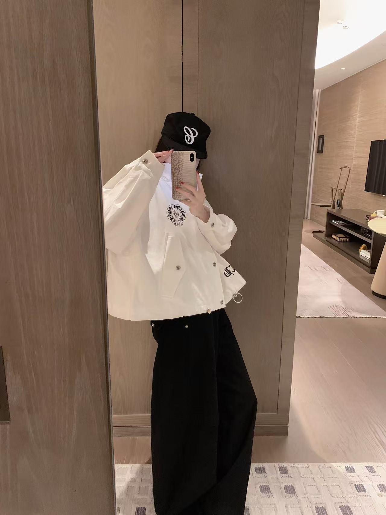 Chr0me Heartsボタンダウントレンチコート【50％割引+送料無料】