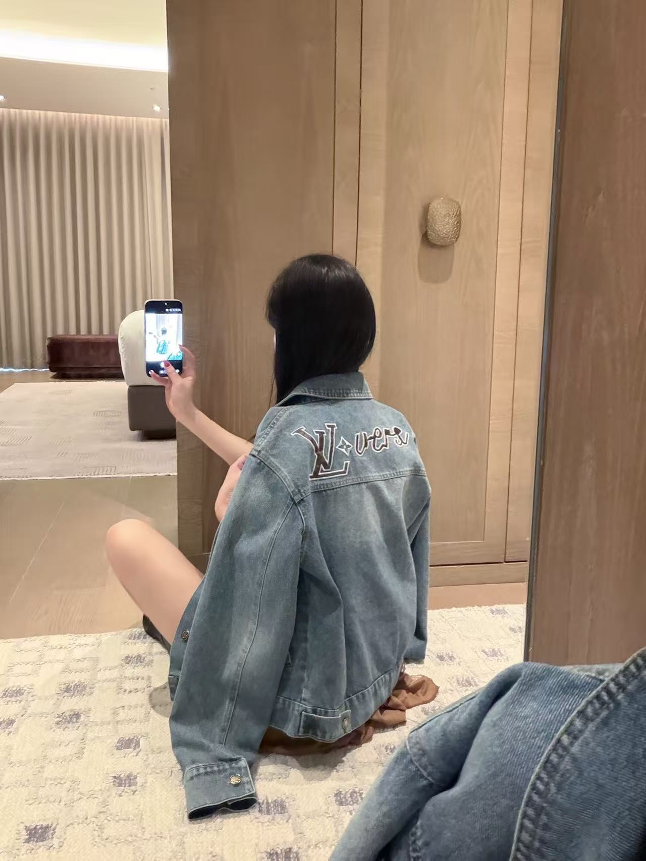 LV刺繍レターデニムジャケット【50％割引+送料無料】