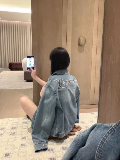 LV刺繍レターデニムジャケット【50％割引+送料無料】