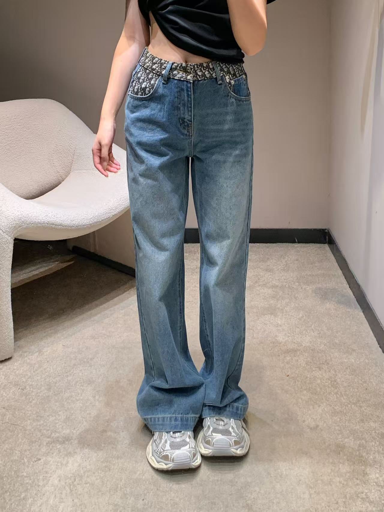 DI0Rストレートレッグジーンズ【50％割引+送料無料】