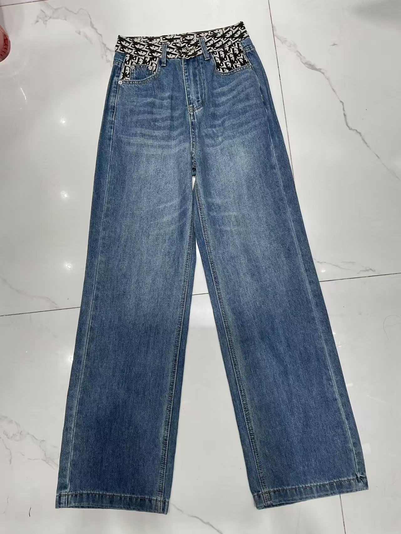 DI0Rストレートレッグジーンズ【50％割引+送料無料】