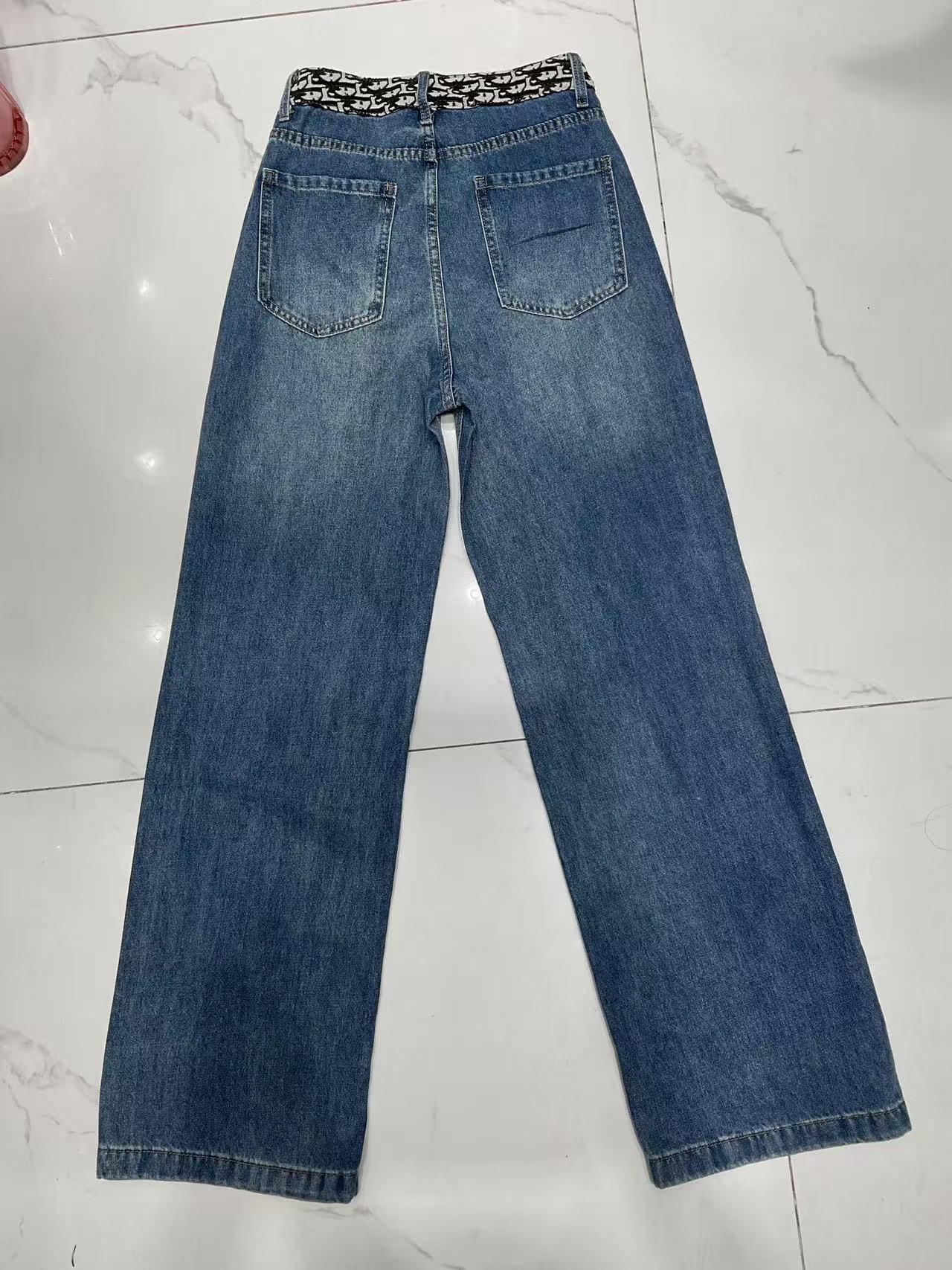 DI0Rストレートレッグジーンズ【50％割引+送料無料】