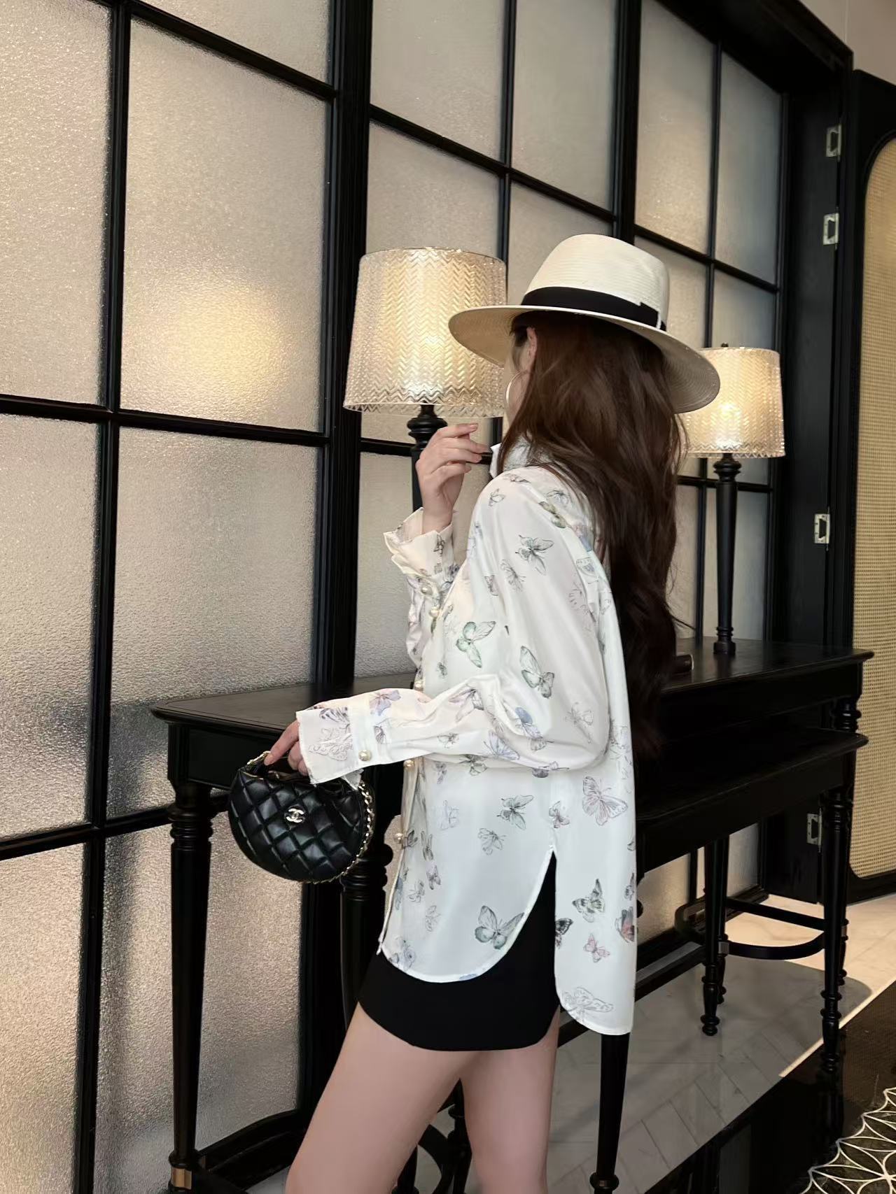 DIORの高品質プリントバタフライシャツ【50％割引+送料無料】