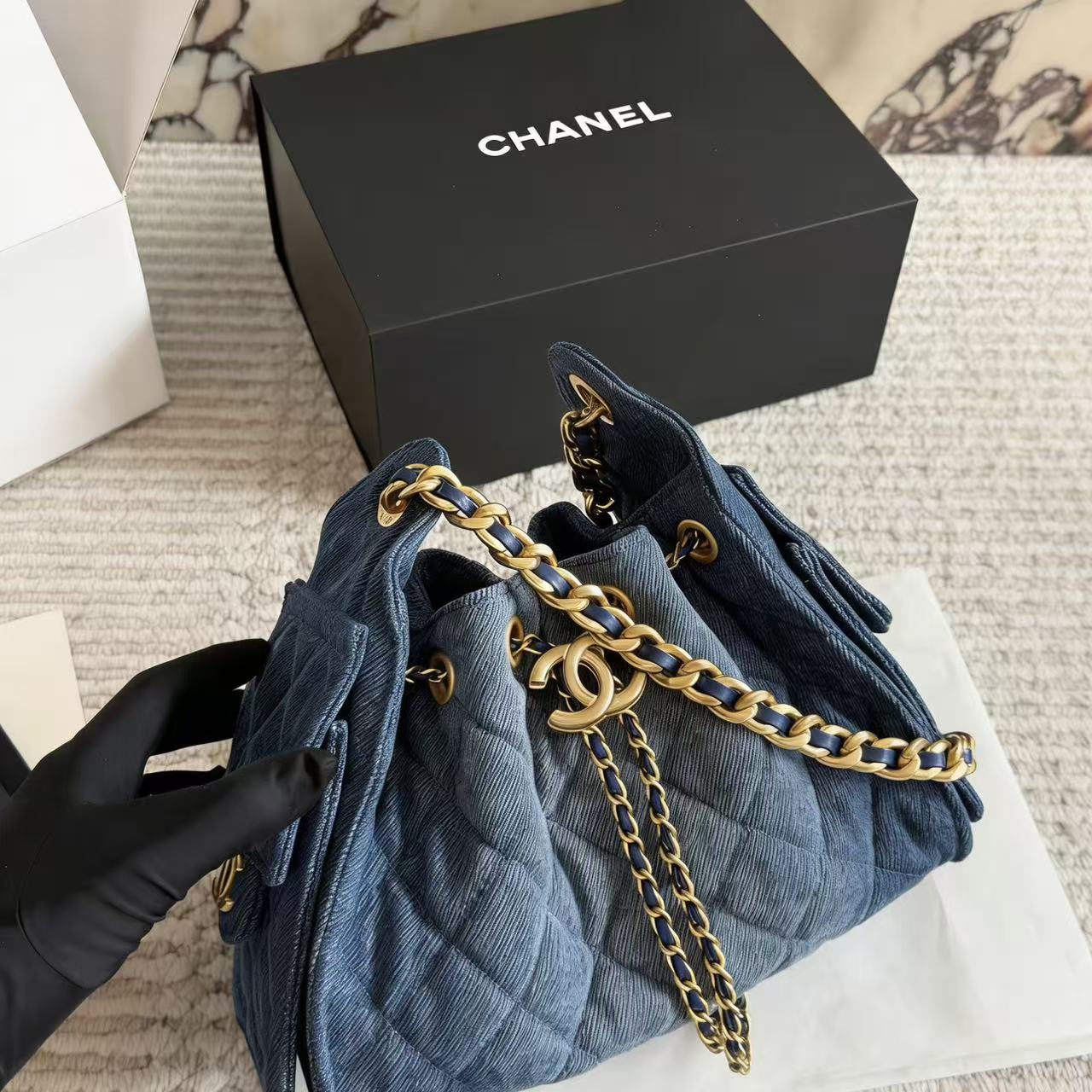 CHANE1 デニムチェーンショルダーバッグ【50％割引+送料無料】
