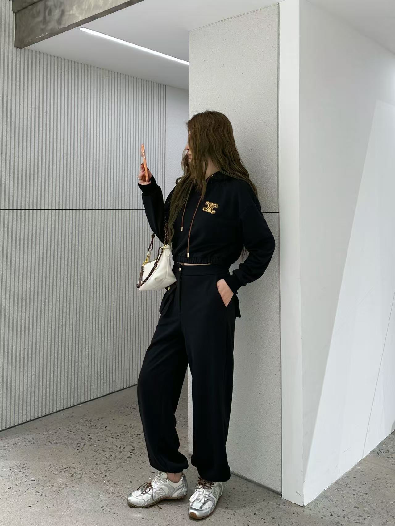 CEL1NE 凱旋門パーカー+パンツ ツーピースセット【50％割引+送料無料】