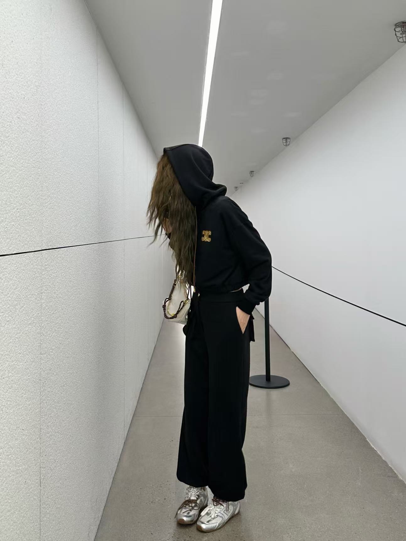 CEL1NE 凱旋門パーカー+パンツ ツーピースセット【50％割引+送料無料】