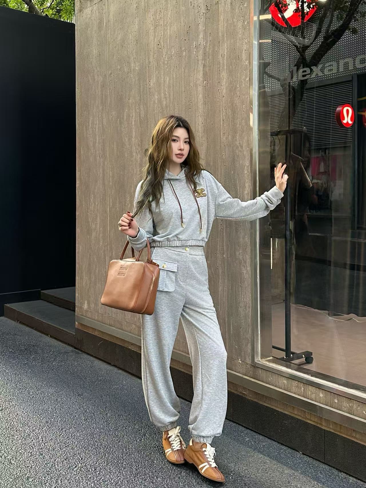 CEL1NE 凱旋門パーカー+パンツ ツーピースセット【50％割引+送料無料】