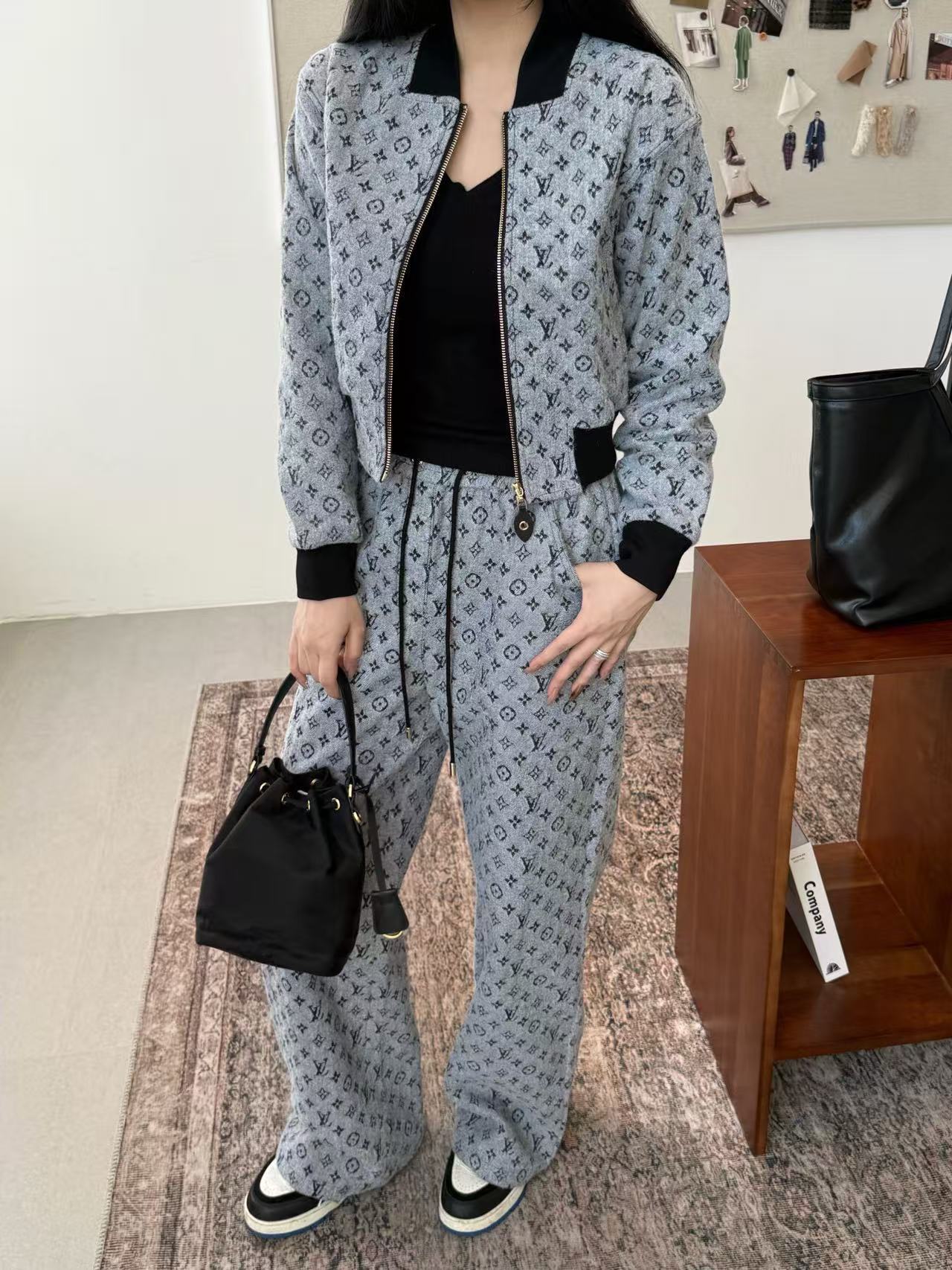 LVジャカードジャケットとパンツのツーピースセット【50％割引+送料無料】