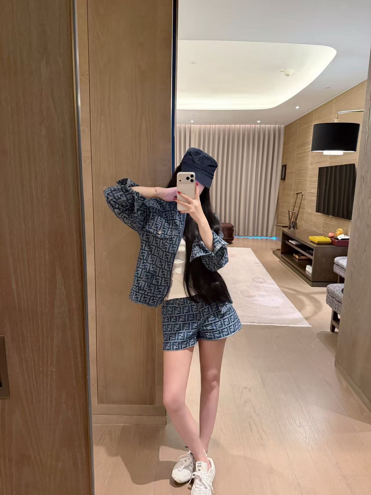 FEND1FF デニムジャケット＋ショーツ ツーピースセット【50％割引+送料無料】