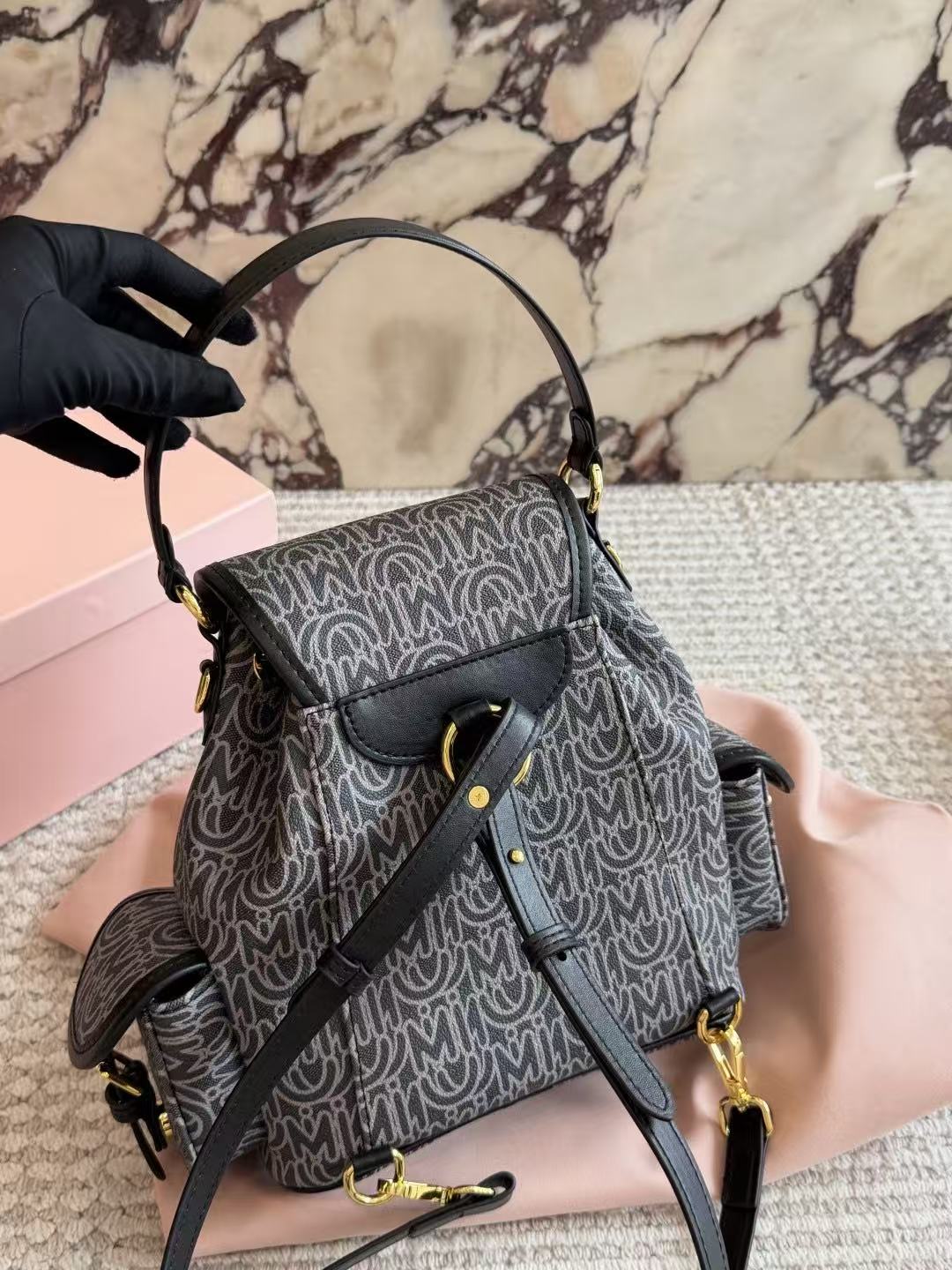 M1UM1U レターバックパック【50％割引+送料無料】