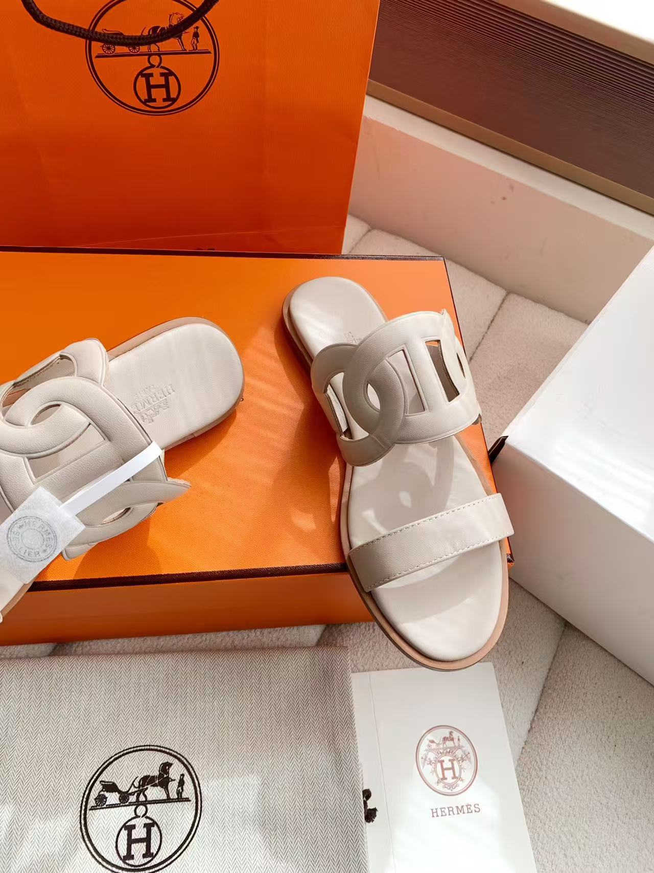 HERME5高品質豚の鼻のスリッパ【50％割引+送料無料】