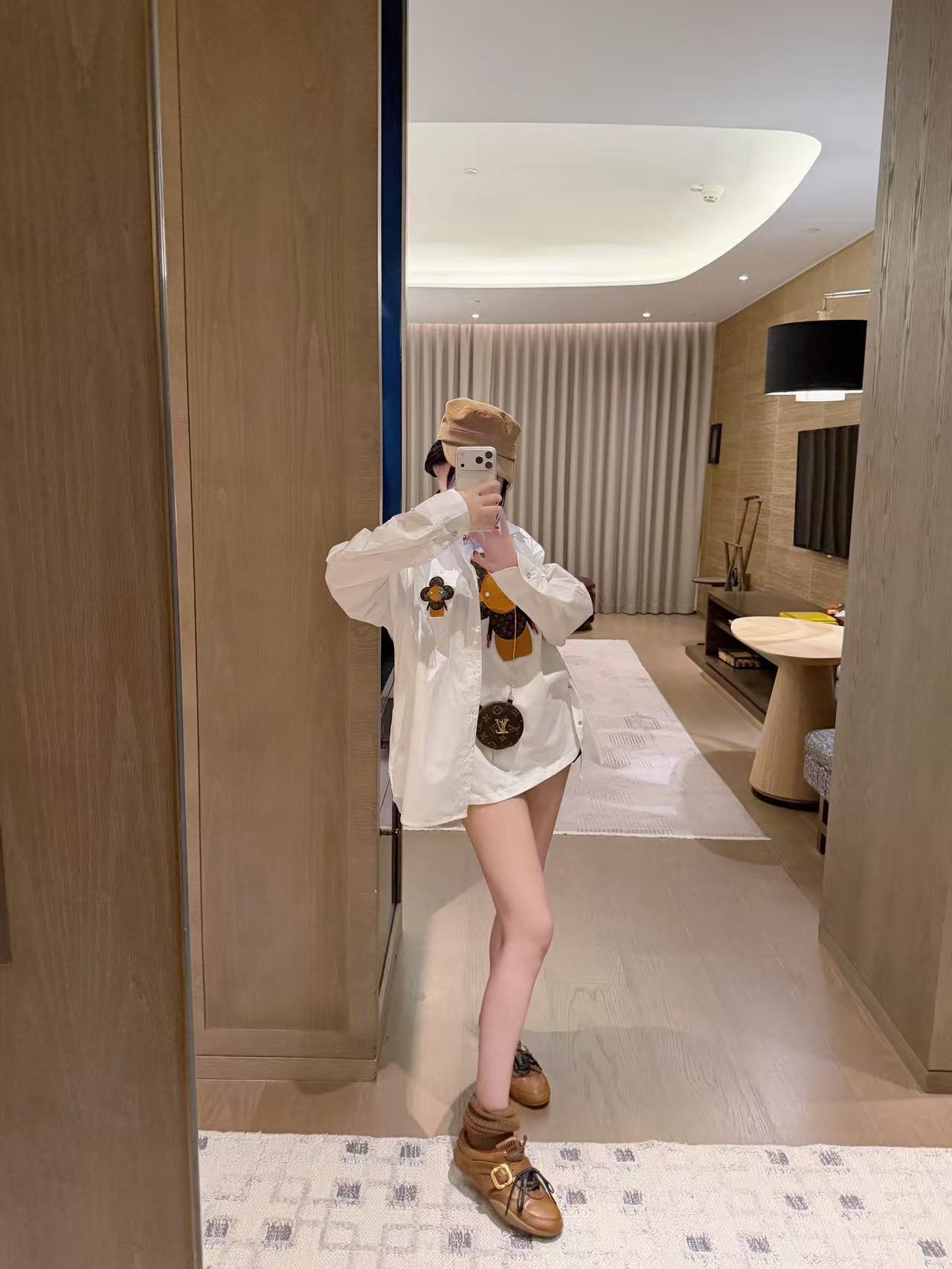 LVひまわりシャツ【50％割引+送料無料】