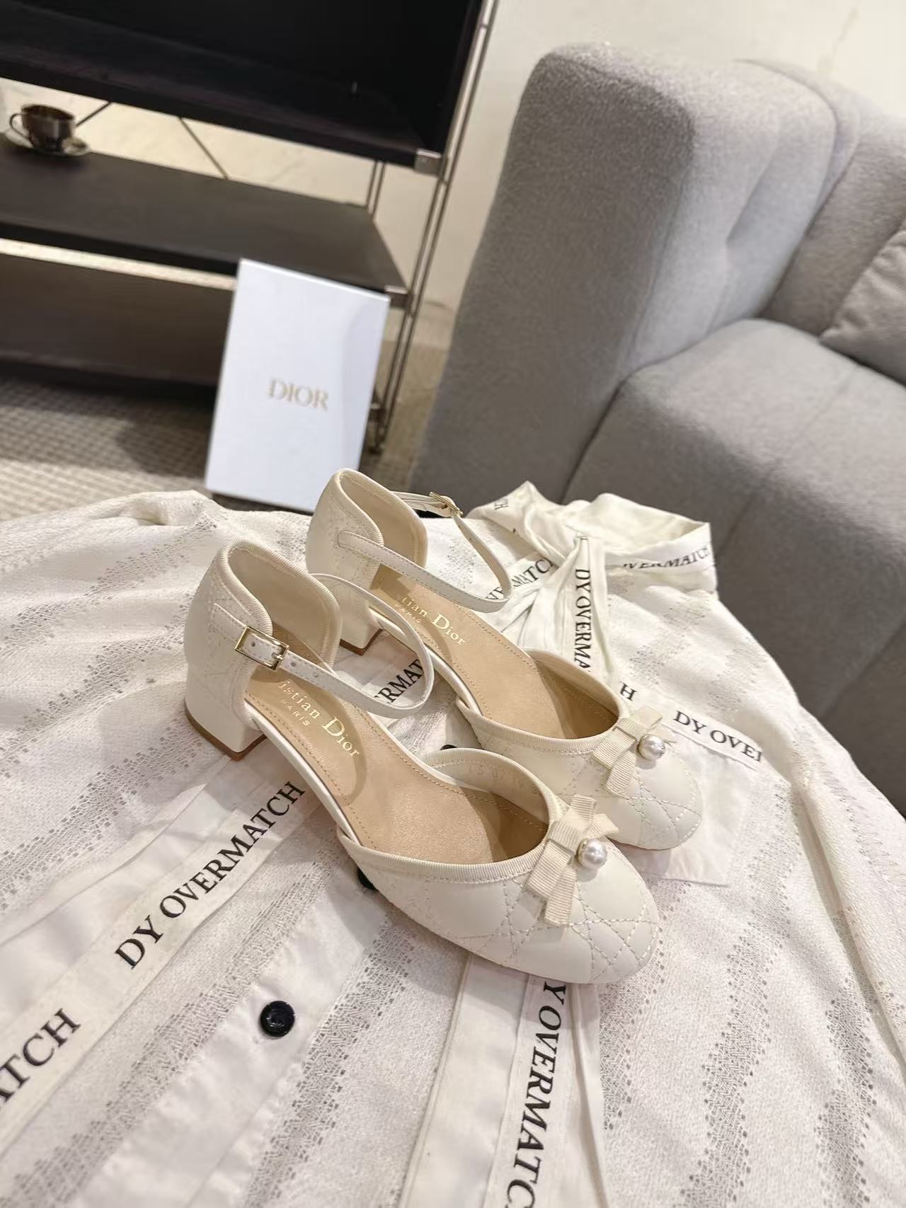 DIOR 高品質チェックパールローヒールシューズ【50％割引+送料無料】