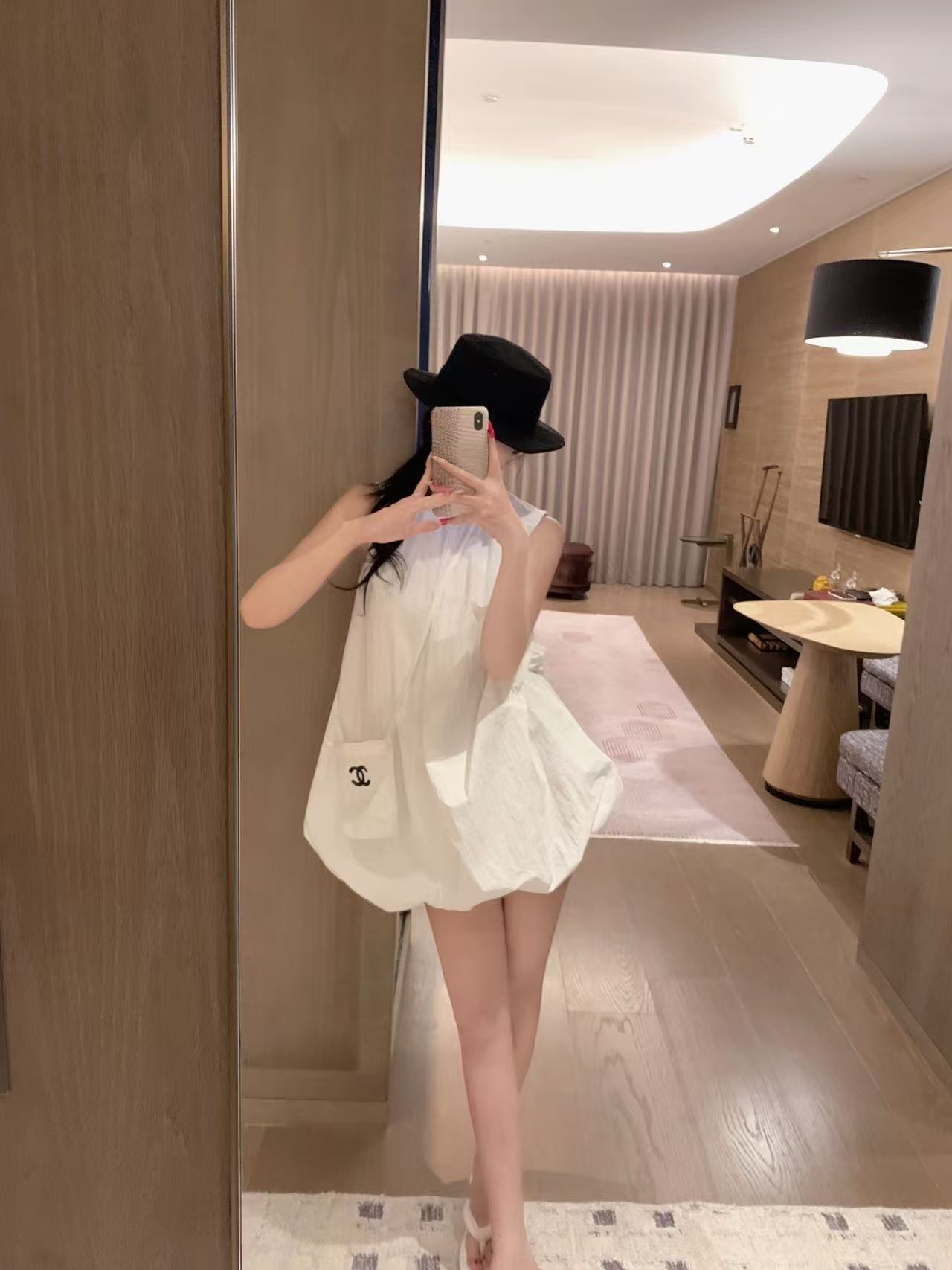 CHANE1 ダブルC ノースリーブドレス【50％割引+送料無料】