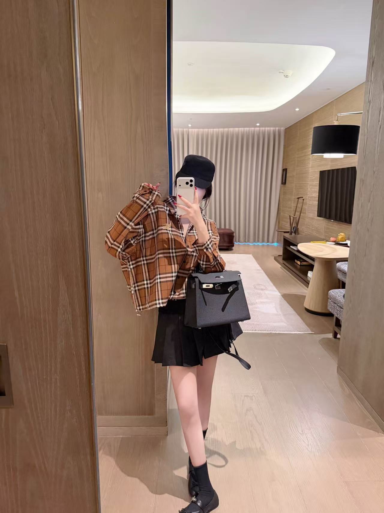 BUR8ERRY 刺繍ロゴ チェックシャツ【50％割引+送料無料】