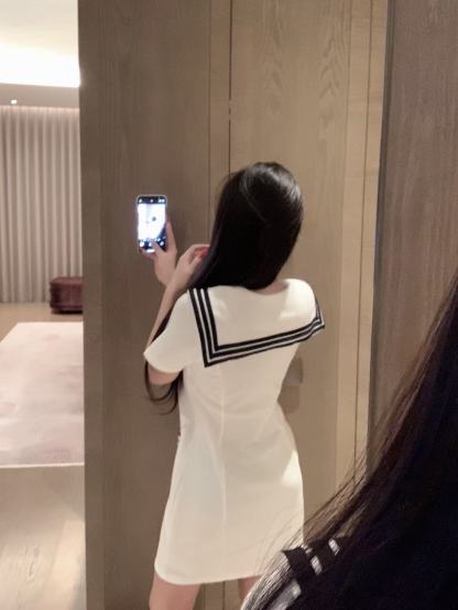 CEL1NE 凱旋門半袖ドレス【50％割引+送料無料】