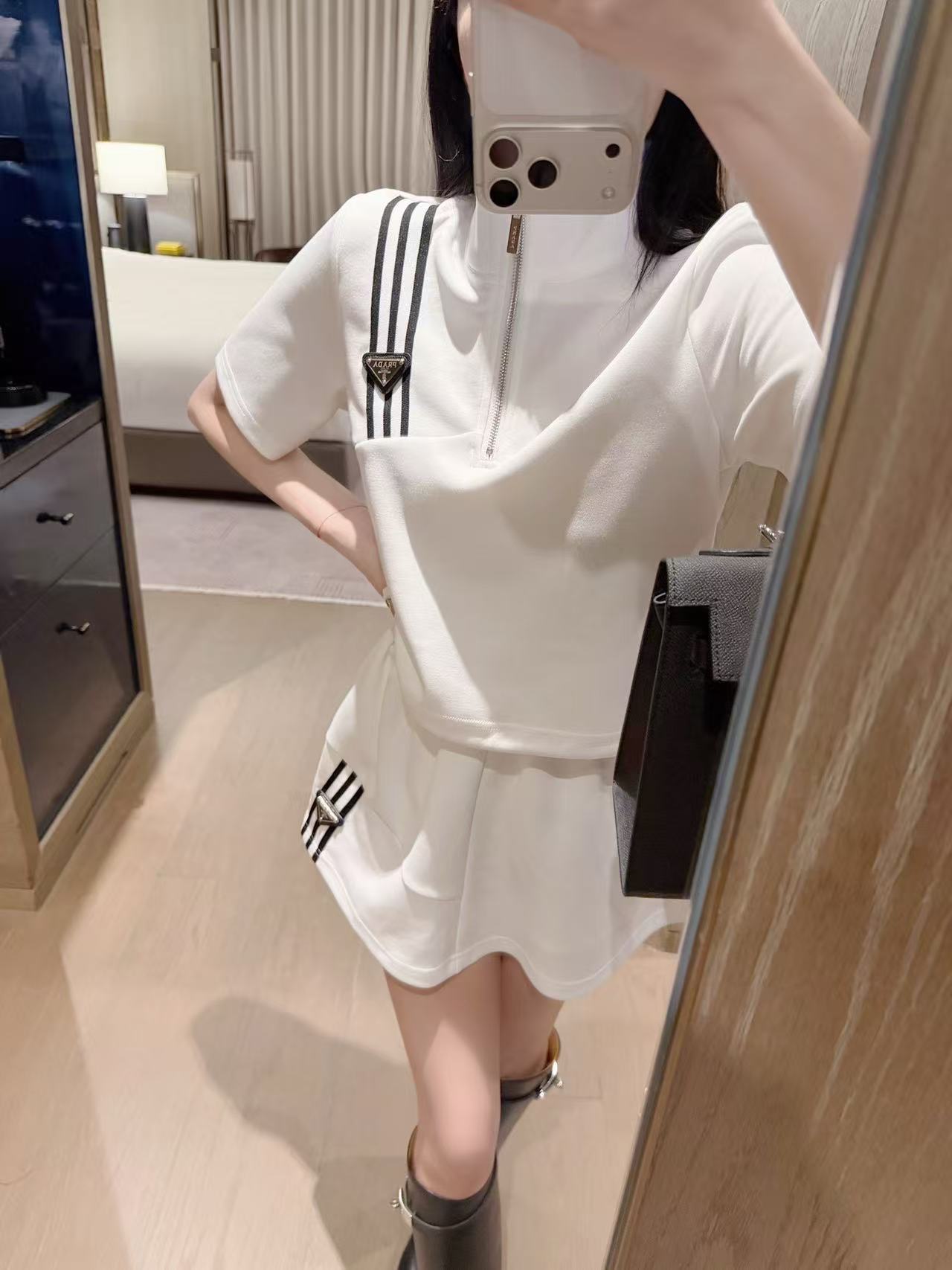 PR4DA トライアングルロゴトップス+スカート 2点セット【50％割引+送料無料】