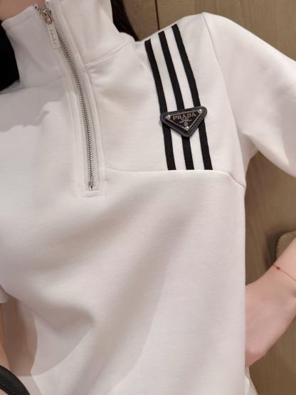 PR4DA トライアングルロゴトップス+スカート 2点セット【50％割引+送料無料】