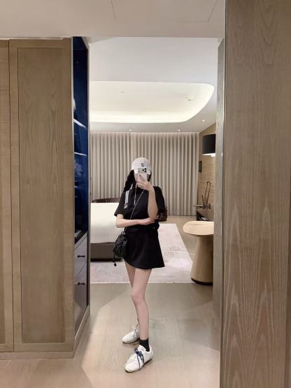 PR4DA トライアングルロゴトップス+スカート 2点セット【50％割引+送料無料】